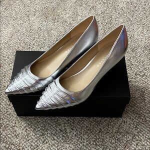 Marc Fisher Paria Silver Pumps